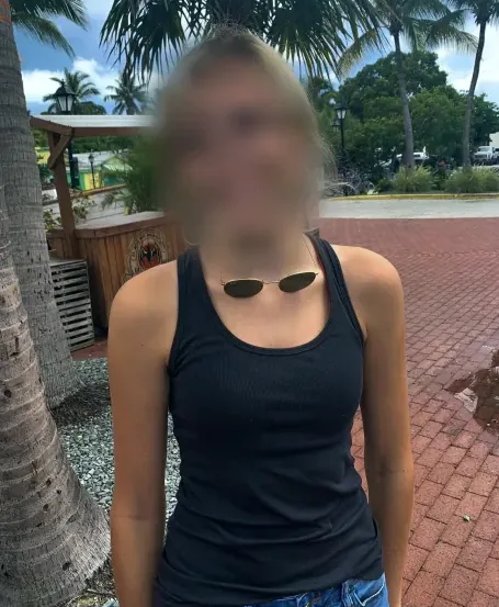Christina, 20