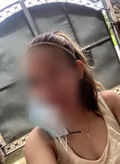 Nadja, 37