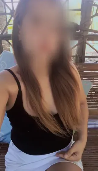 Verena, 32